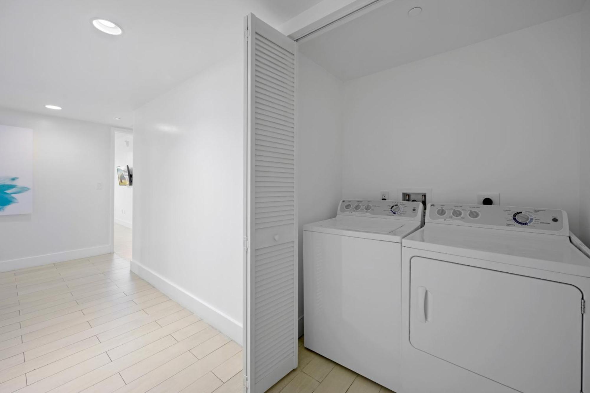 Hallandale Sky Water View Холандейл Бийч Екстериор снимка