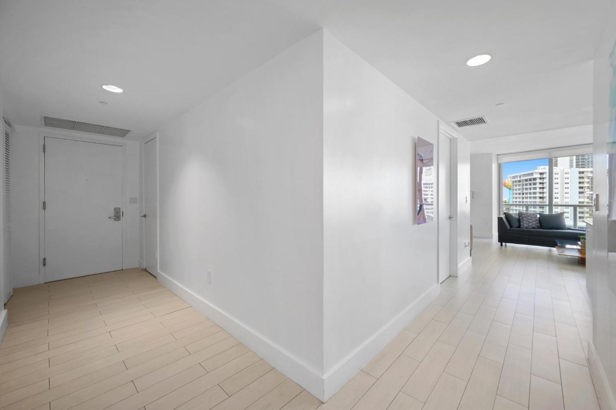 Hallandale Sky Water View Холандейл Бийч Екстериор снимка