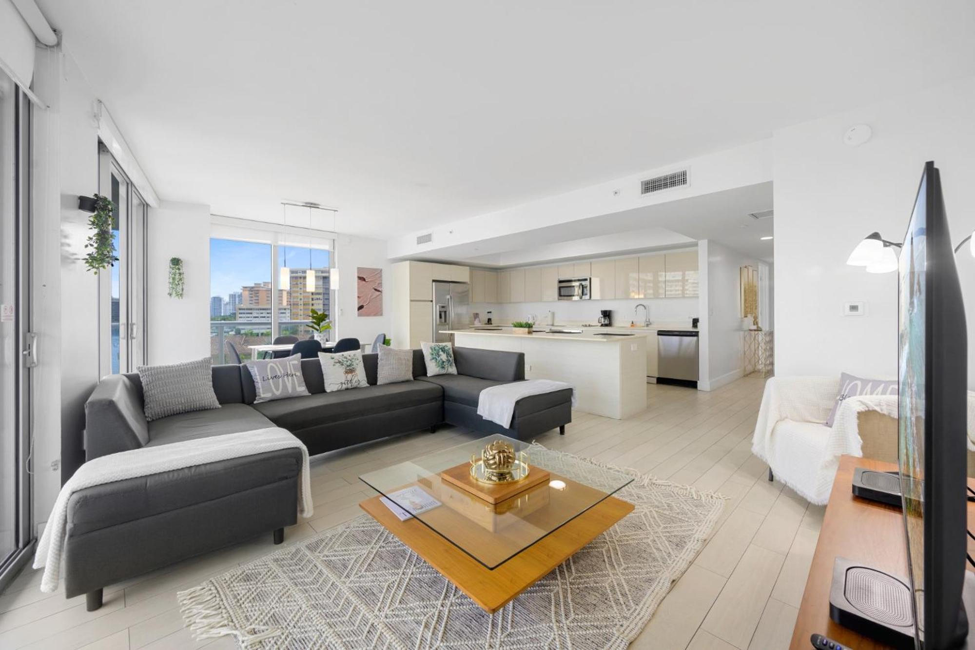 Hallandale Sky Water View Холандейл Бийч Екстериор снимка