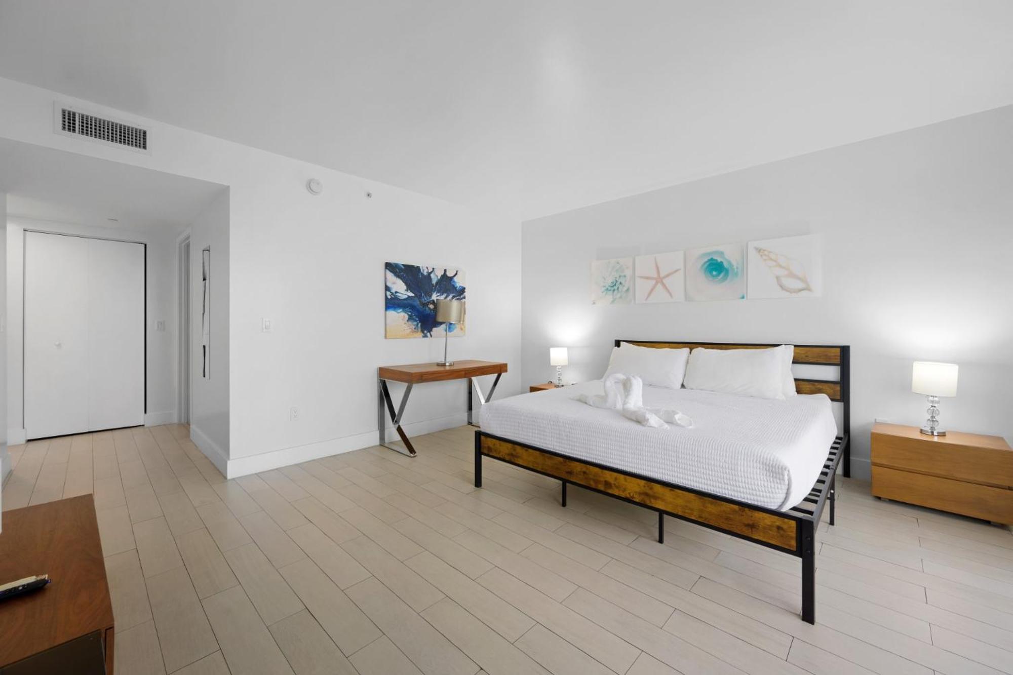 Hallandale Sky Water View Холандейл Бийч Екстериор снимка