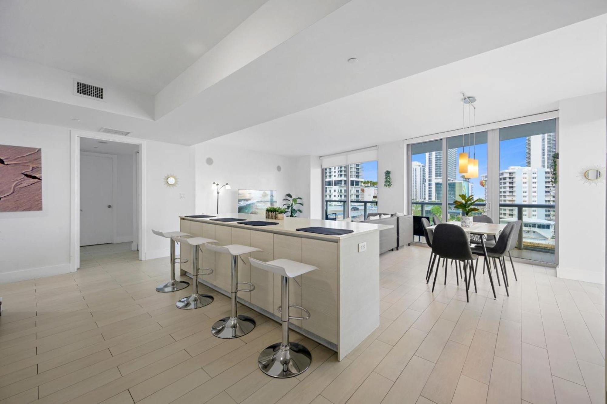 Hallandale Sky Water View Холандейл Бийч Екстериор снимка